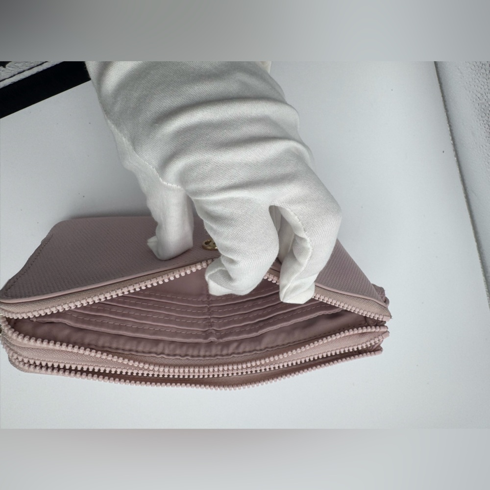 Lululemon Athletica Pink Zip Wallet - Picture 11 of 14